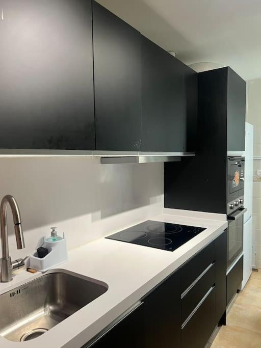 Estupendo Piso Con Mar Y Montana Appartement